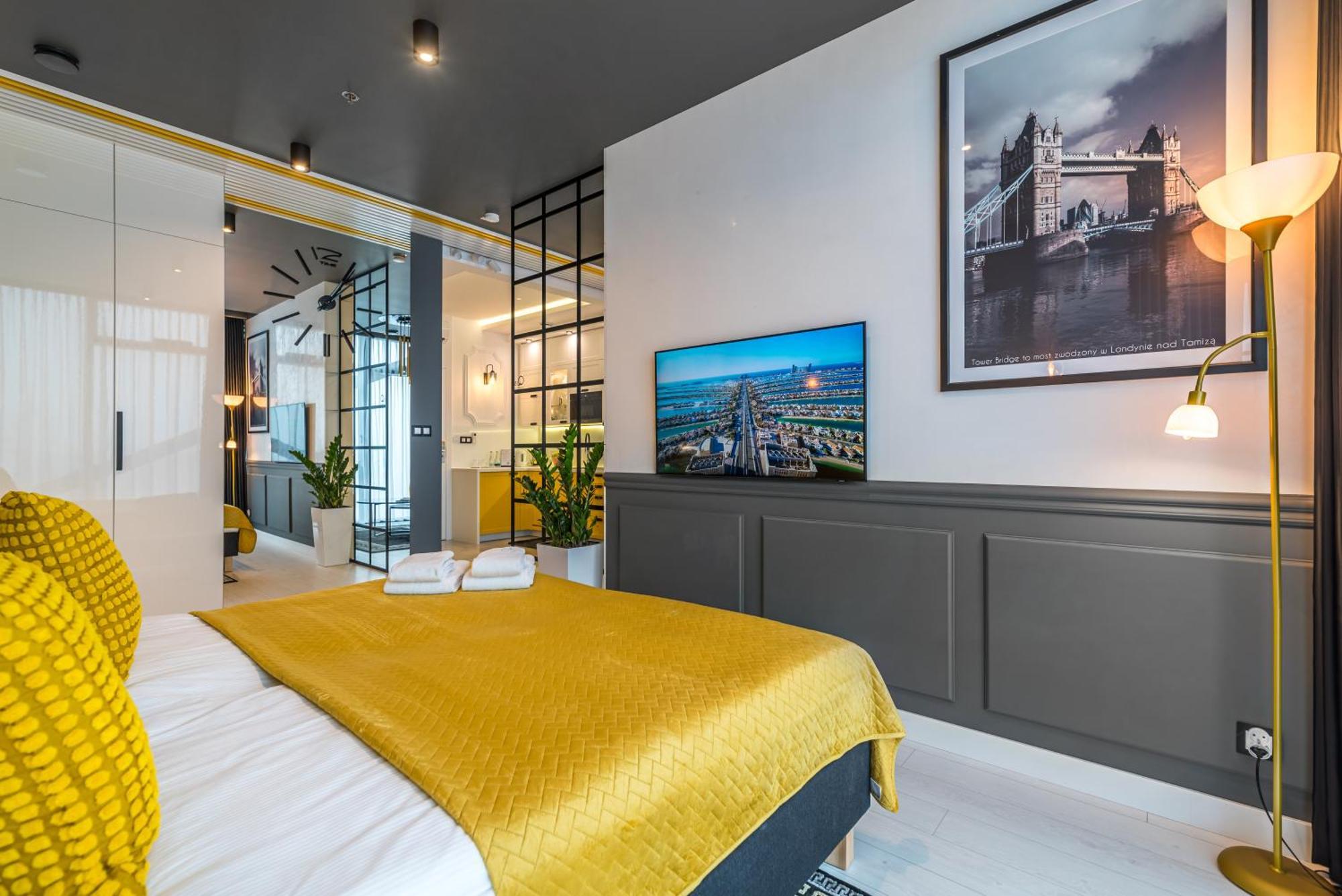 Q18 Aparthotel บิดกอชซ์ ภายนอก รูปภาพ
