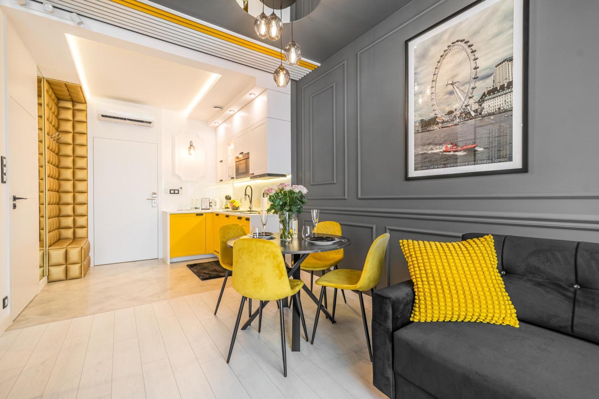 Q18 Aparthotel บิดกอชซ์ ภายนอก รูปภาพ